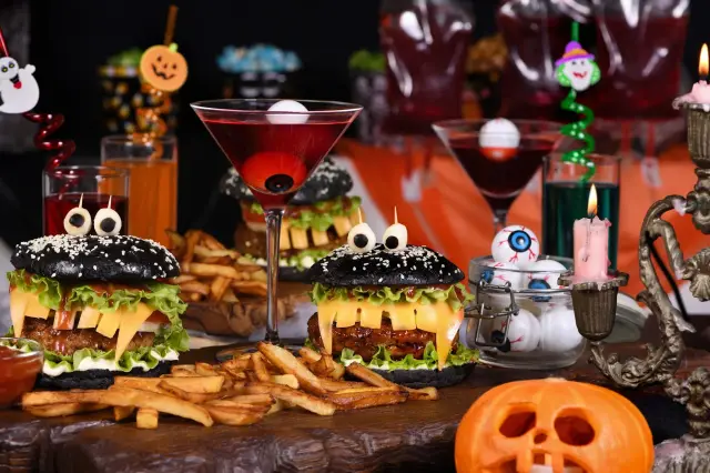 Spooktacular Family Feast at Qasr Al Bahar